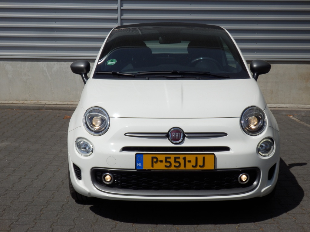 44959004-3.jpg