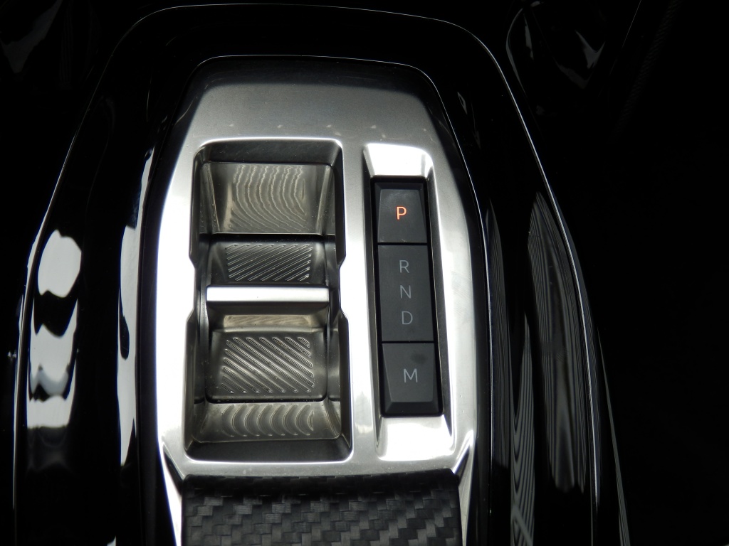 45993057-8.jpg