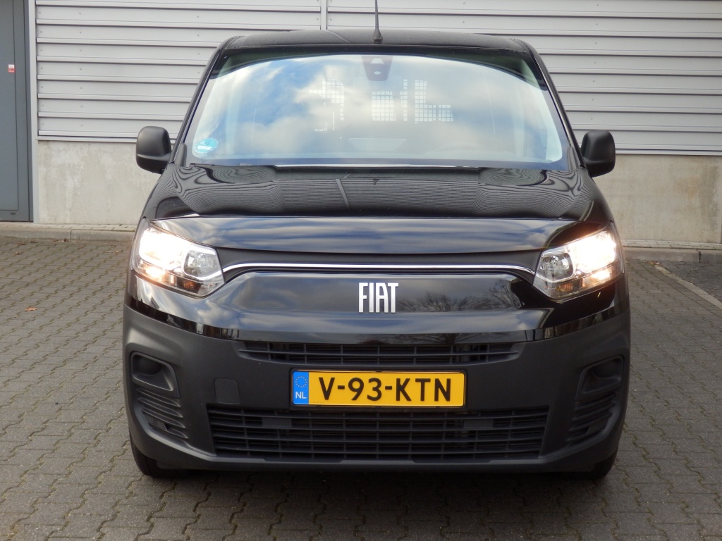 46272796-3.jpg