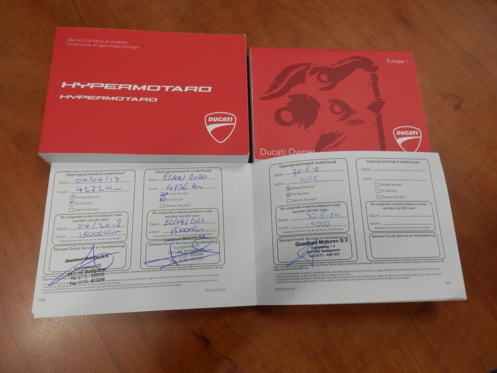 46428161-14.jpg