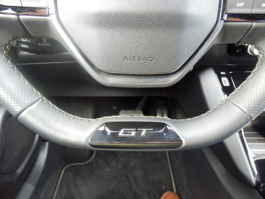 46494784-11.jpg