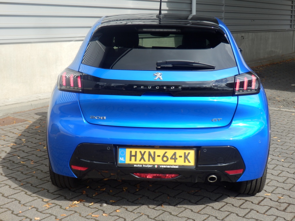 46670904-4.jpg