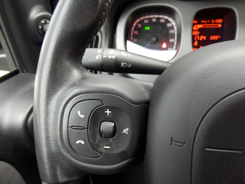 47381042-12.jpg
