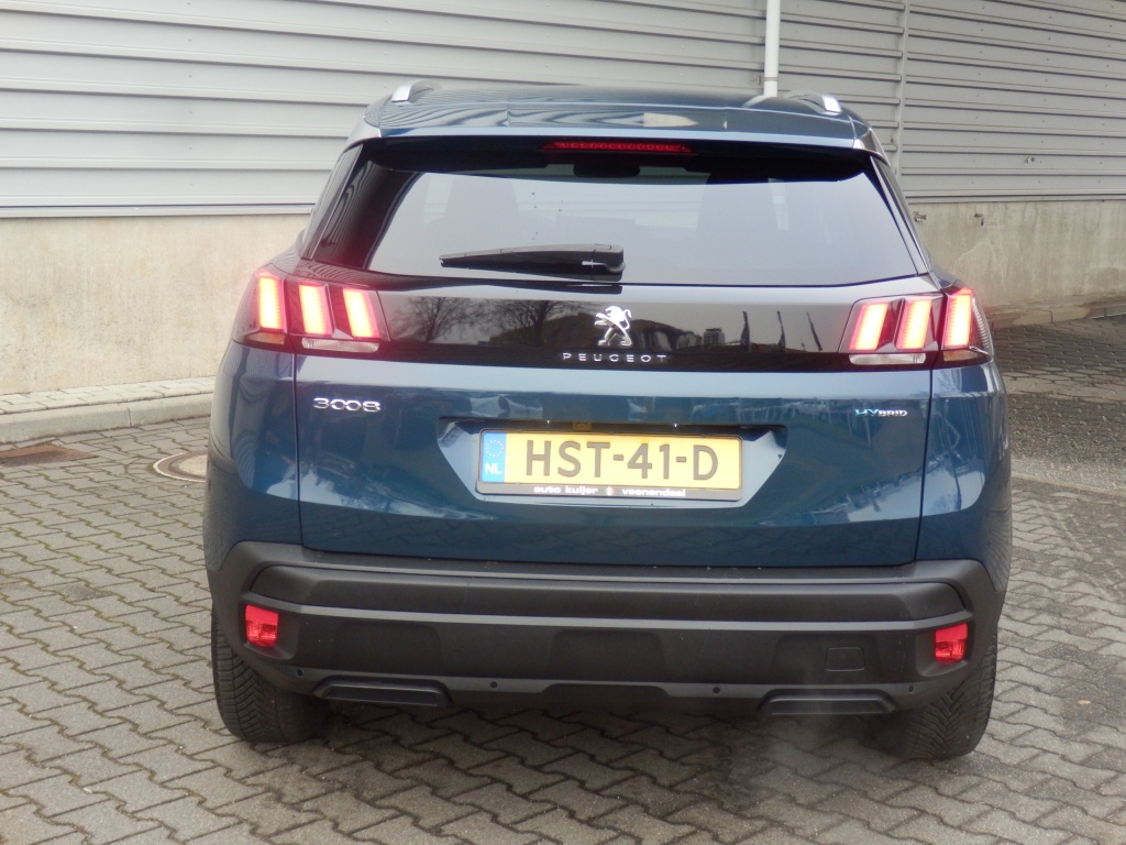 50997399-4.jpg