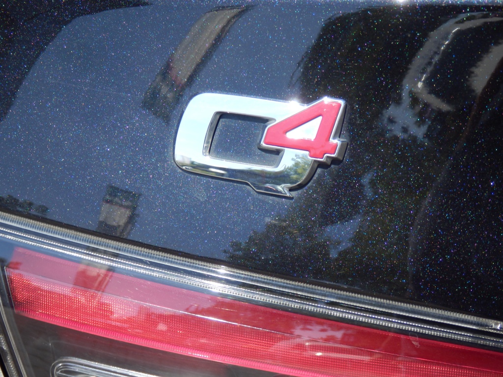 54303512-24.jpg